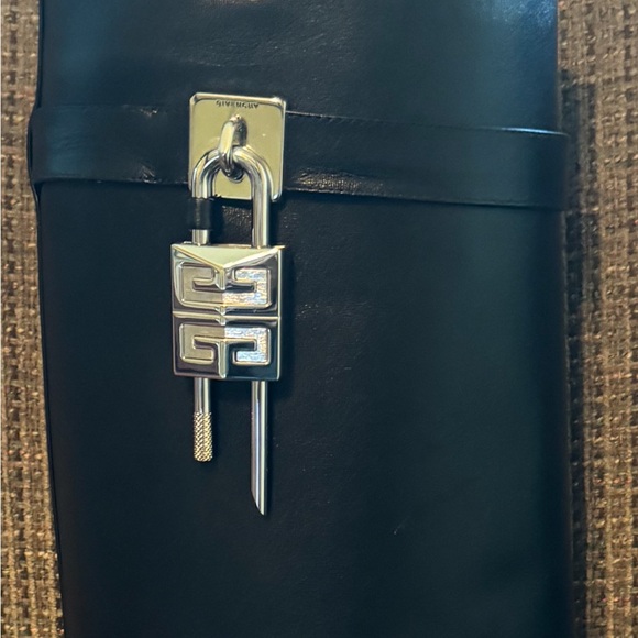 Givenchy Shark Boots -Worn 1x - Picture 2 of 8